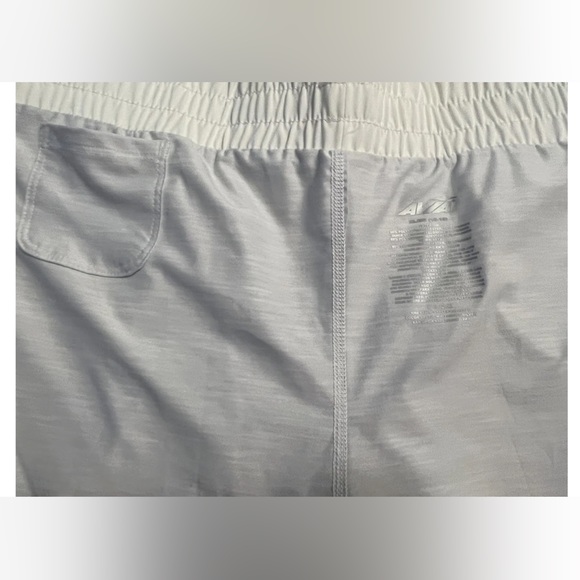AVÍA womens shorts XL - Picture 3 of 6